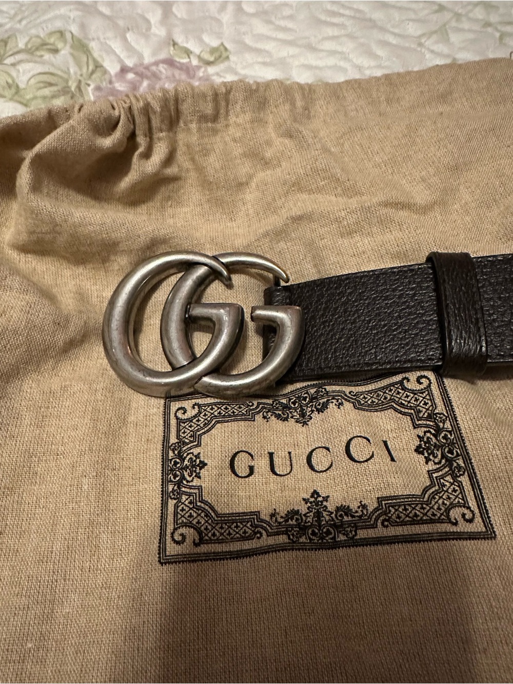 Gucci Black Leather Belt with Silver Double G Buckle